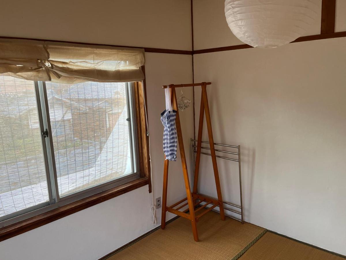 Guesthouse紫雲 Kanonji Bagian luar foto