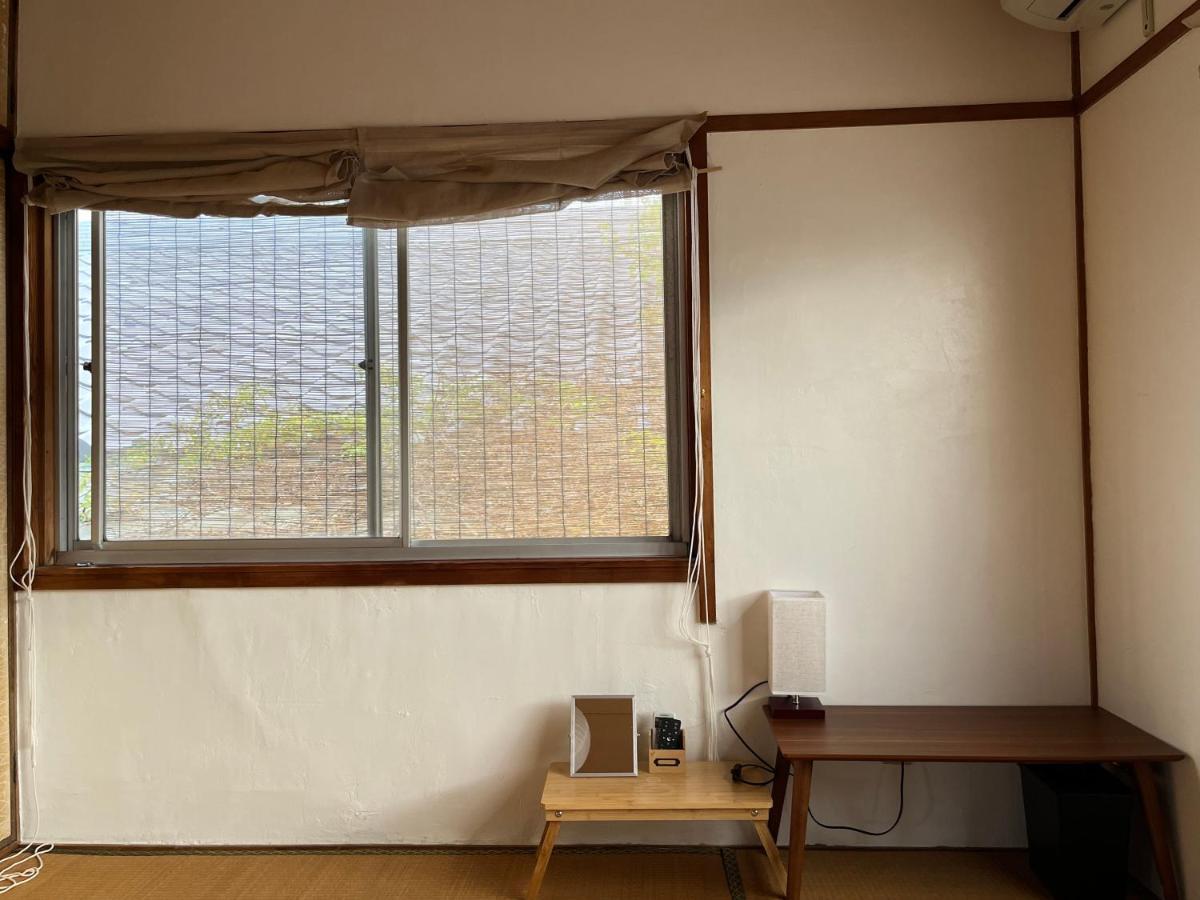 Guesthouse紫雲 Kanonji Bagian luar foto