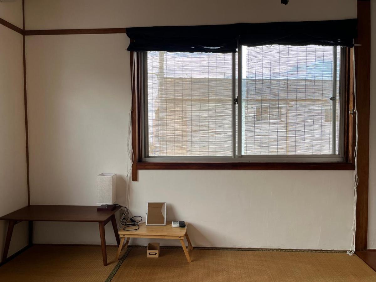 Guesthouse紫雲 Kanonji Bagian luar foto