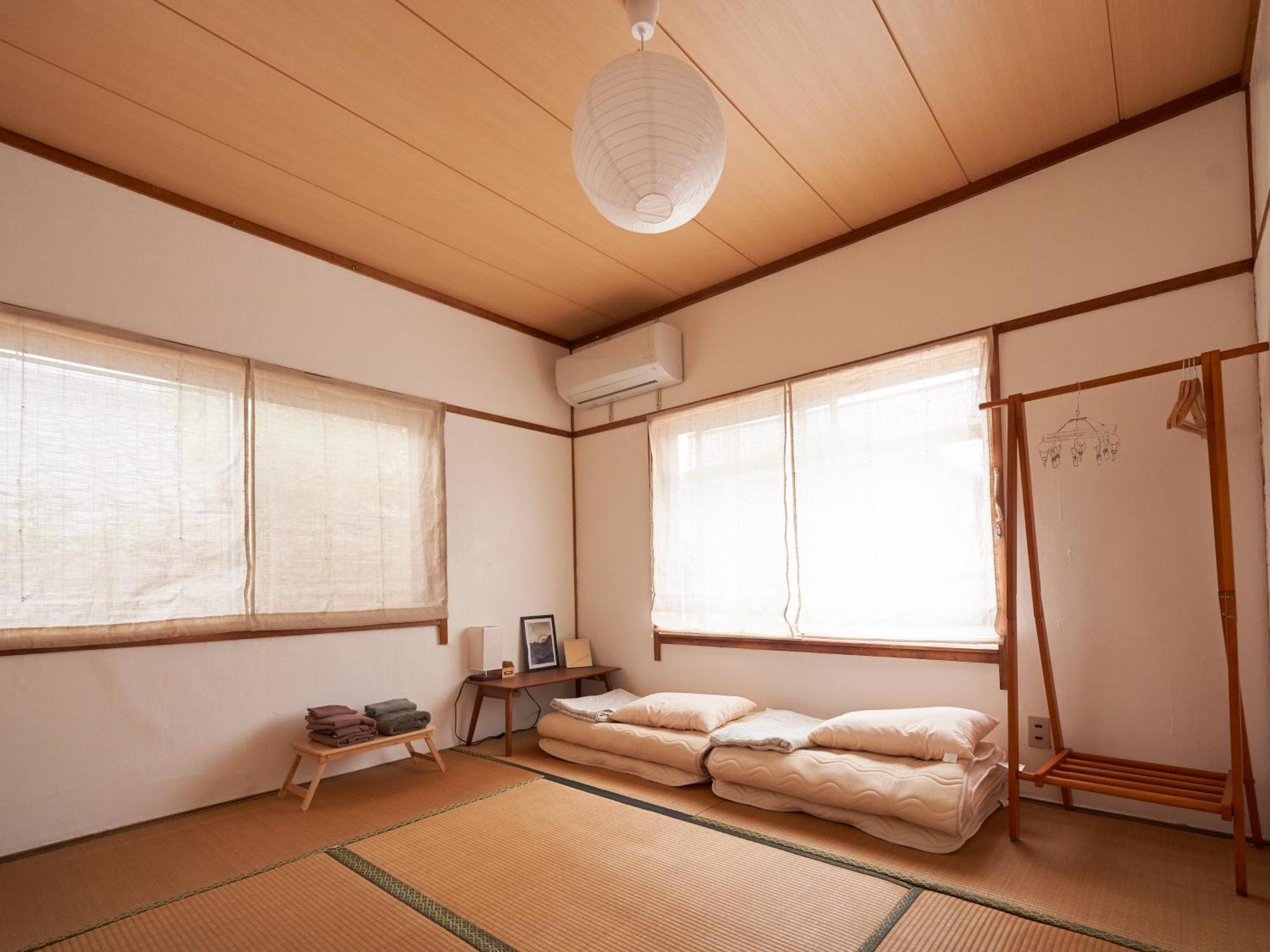 Guesthouse紫雲 Kanonji Bagian luar foto